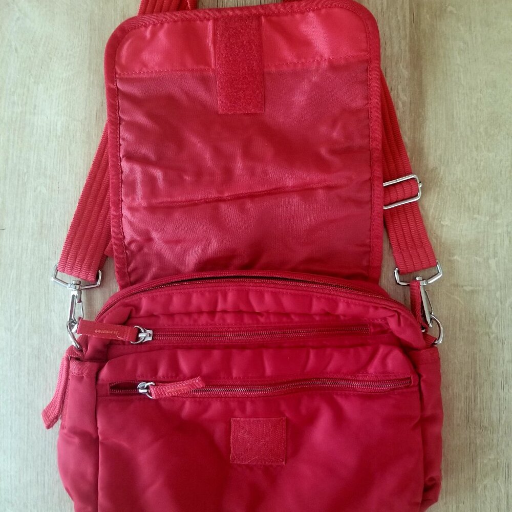 Crossbody or Shoulder Convertible Bag Purse - Picture 7 of 8